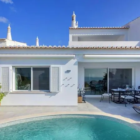 Sleeps 7 Pool Air Con Wifi Villa